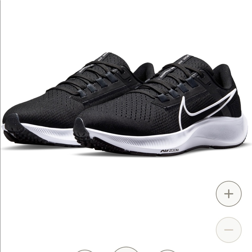 Nike Air Zoom Pegasus 38 - women size 8 wide